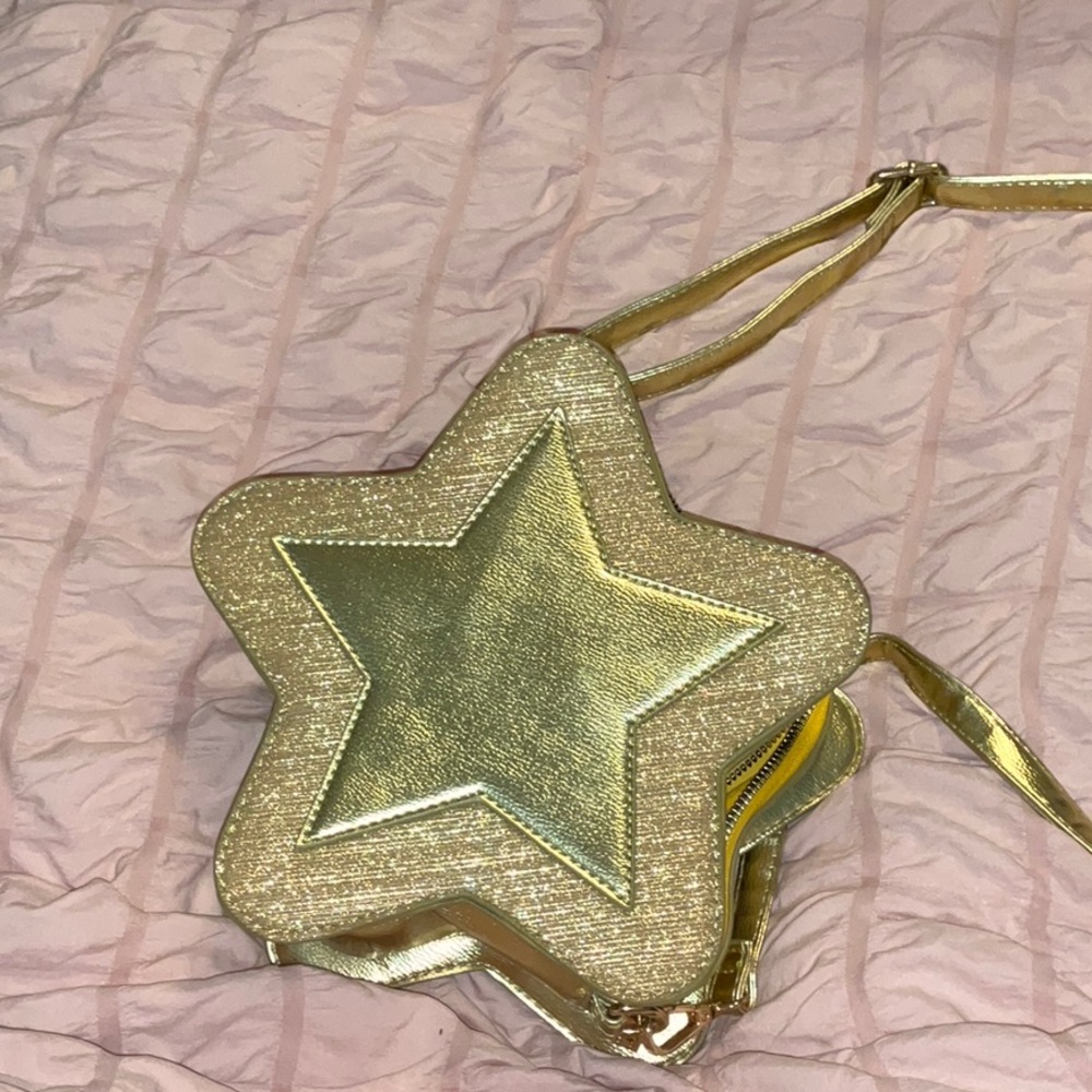 Gold star purse